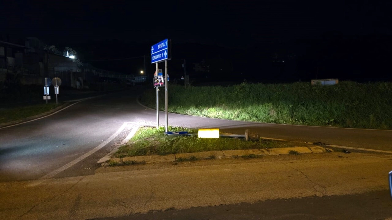 Il luogo dell'incidente a Torgiano (Foto Umbria Journal) Il luogo dell'incidente a Torgiano (Foto Umbria Journal)