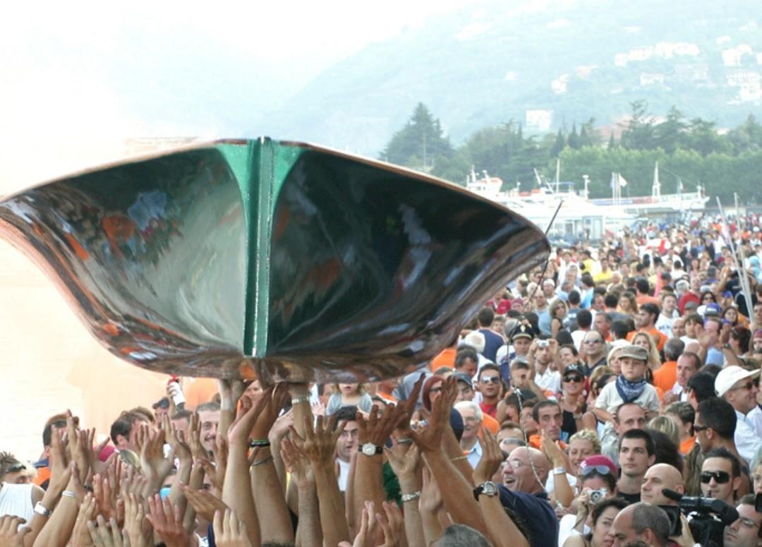 Tutto pronto per il libro che celebra i 100 anni del Palio del Golfo Tutto pronto per il libro che celebra i 100 anni del Palio del Golfo