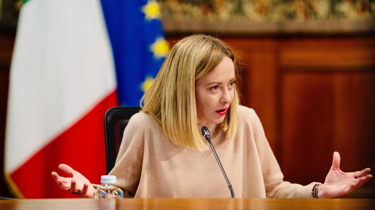 "Pieno sostegno alla Commissione, ora negoziati intensificati" "Pieno sostegno alla Commissione, ora negoziati intensificati"