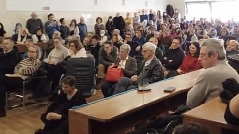 Domani alle 16.30 ad Aulla all’interno de ‘Aulluvione’: rassegna di acque indisciplinate, ingiustizie climatiche e speranze, lo srittore Wu Ming... Domani alle 16.30 ad Aulla all’interno de ‘Aulluvione’: rassegna di acque indisciplinate, ingiustizie climatiche e speranze, lo srittore Wu Ming...