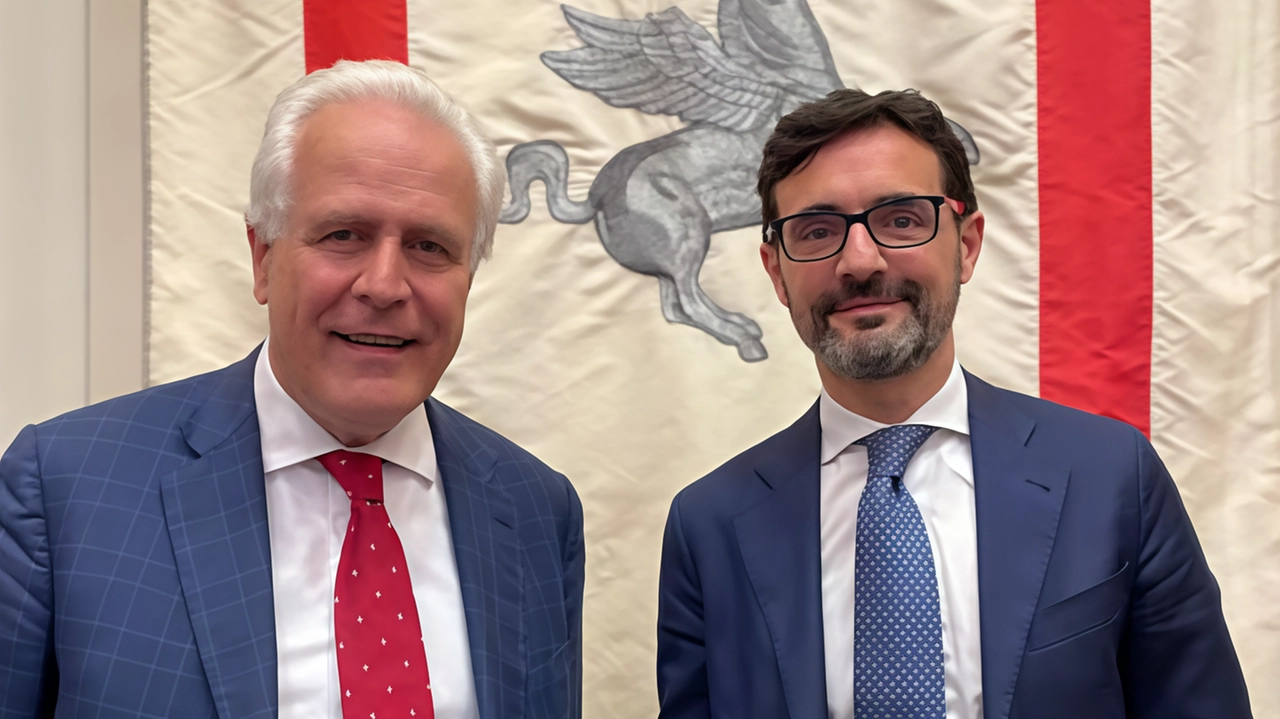 Il governatore Eugenio Giani con Marco Torre, probabile nuovo direttore Asl Il governatore Eugenio Giani con Marco Torre, probabile nuovo direttore Asl