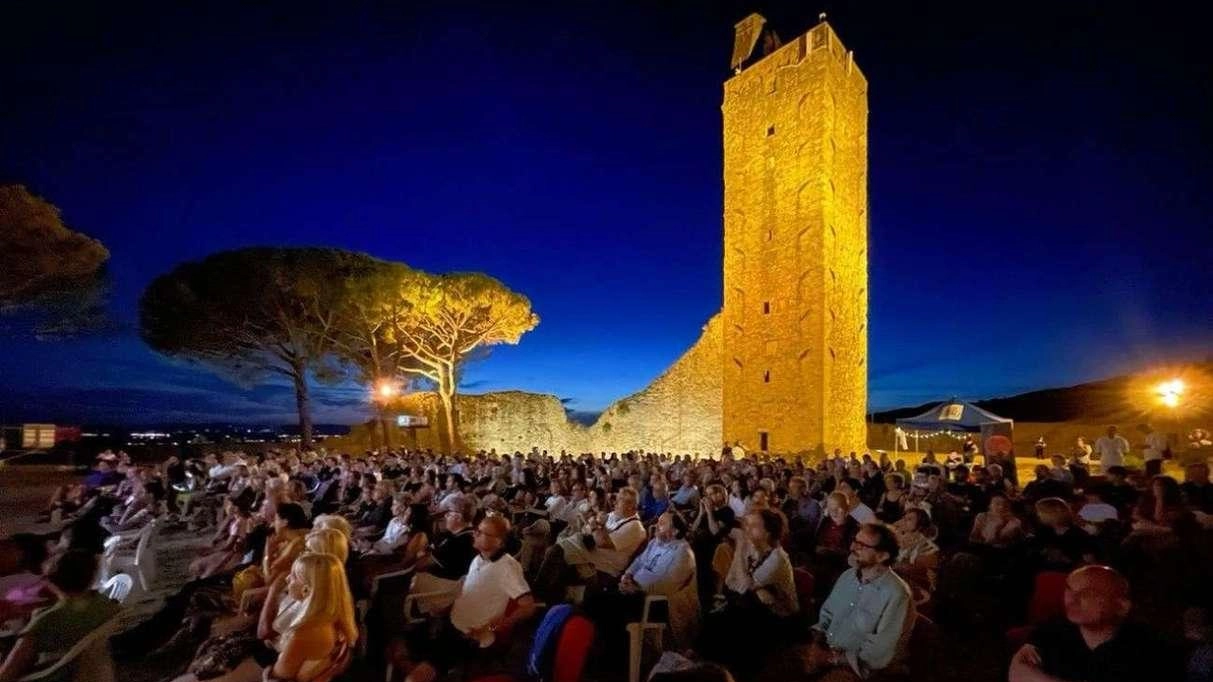 Il Castiglioni Film Festival, la rassegna cinematografica che ogni estate porta il Cinema sotto la torre del Cassero, giunge quest’anno...