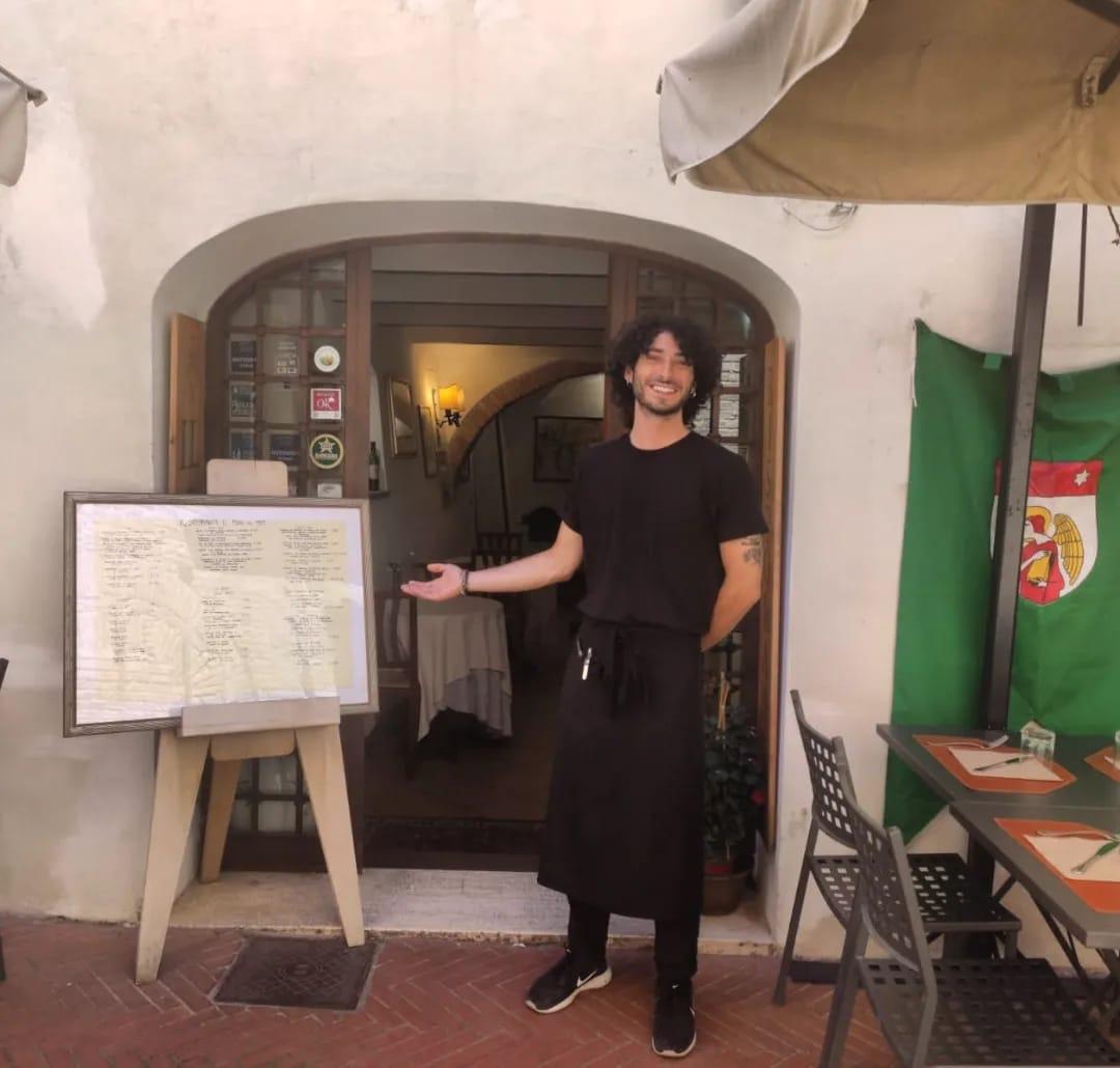 Giovani e lavoro: “Ce la mettiamo tutta (anche ad agosto), ma basta essere sfruttati” Giovani e lavoro: “Ce la mettiamo tutta (anche ad agosto), ma basta essere sfruttati”