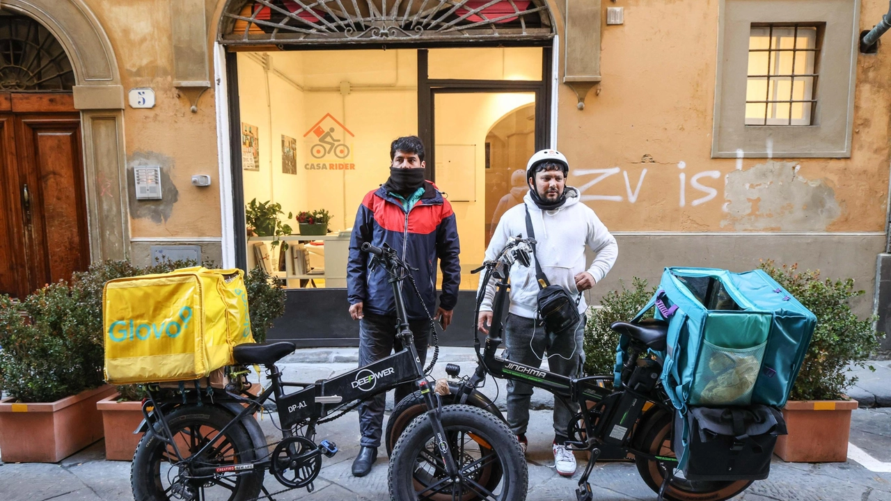 Sei progetti per l’immobile abbandonato: "Pronti anche a cambiare destinazione d’uso" "Una scuola all’ex Meccanotessile e due tavoli su lavoro povero nel turismo e rider". Sei progetti per l’immobile abbandonato: "Pronti anche a cambiare destinazione d’uso" "Una scuola all’ex Meccanotessile e due tavoli su lavoro povero nel turismo e rider".