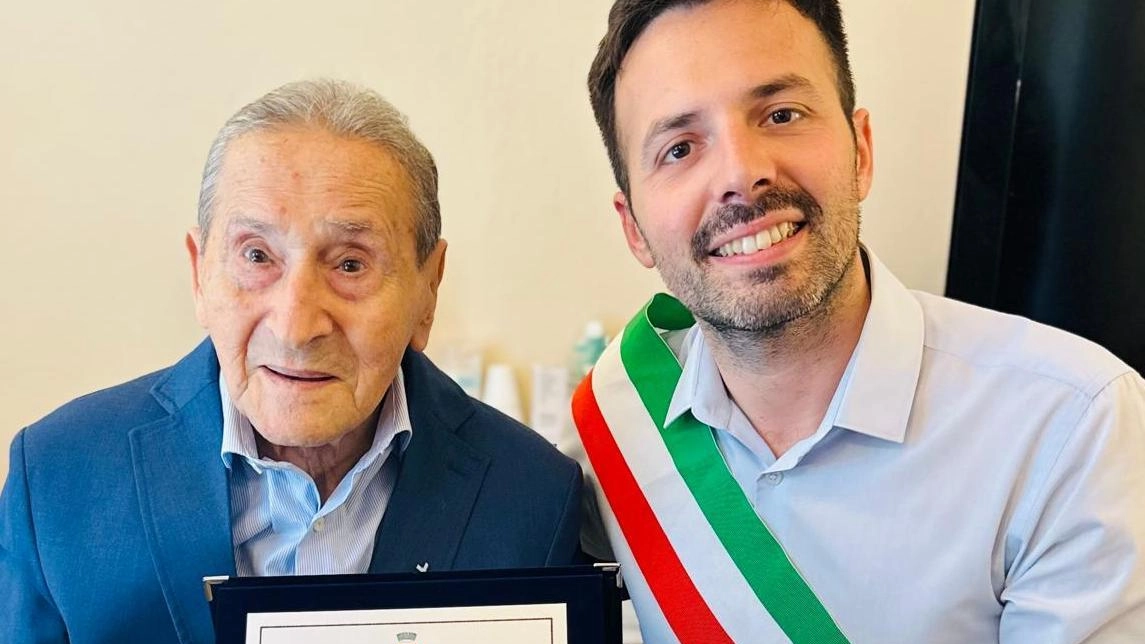 Messa e pranzo conviviale: in programma una domenica di celebrazioni a San Lorenzo. Messa e pranzo conviviale: in programma una domenica di celebrazioni a San Lorenzo.