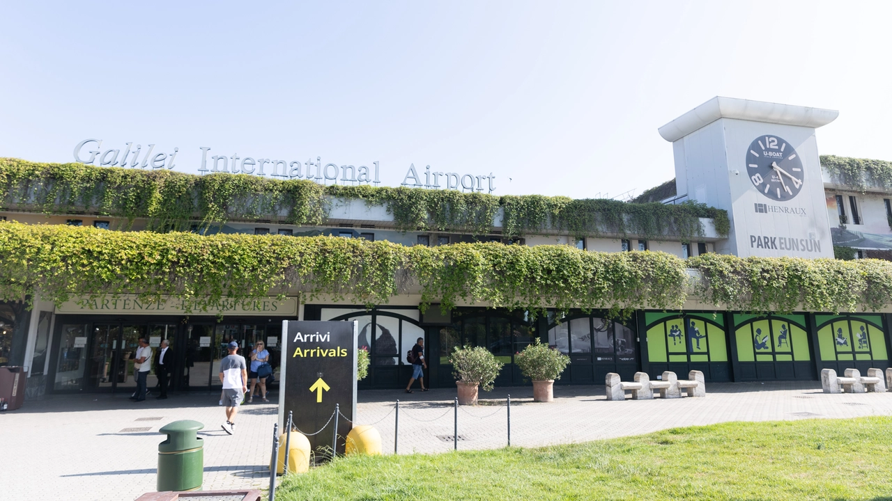 L'aeroporto Galilei a Pisa (Foto Del Punta)