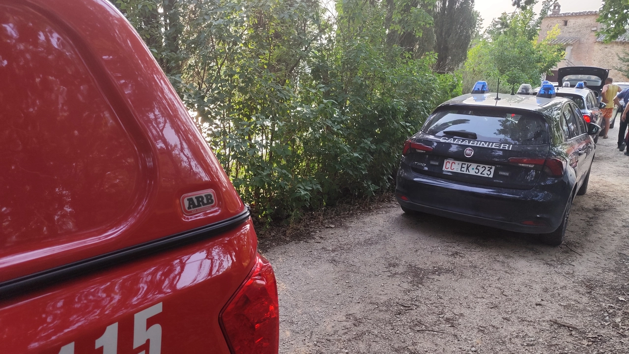 La tragedia è avvenuta nella proprietà di un’azienda agricola nella frazione di Pieve Caina di Marsciano dove i ragazzi e alcuni genitori erano andati per festeggiare la fine della scuola La tragedia è avvenuta nella proprietà di un’azienda agricola nella frazione di Pieve Caina di Marsciano dove i ragazzi e alcuni genitori erano andati per festeggiare la fine della scuola