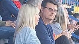 Alessandra Mussolini presente allo stadio dei Marmi per tifare il figlio Romano Floriani Mussolini durante la partita Carrarese-Juve Stabia in Serie B. La famiglia Floriani Mussolini seguita dai tifosi.