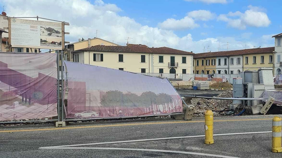 Pd e maggioranza, è scontro su piazza XX Settembre. Il Partito democratico di Poggio a Caiano replica alle dichiarazioni di... Pd e maggioranza, è scontro su piazza XX Settembre. Il Partito democratico di Poggio a Caiano replica alle dichiarazioni di...