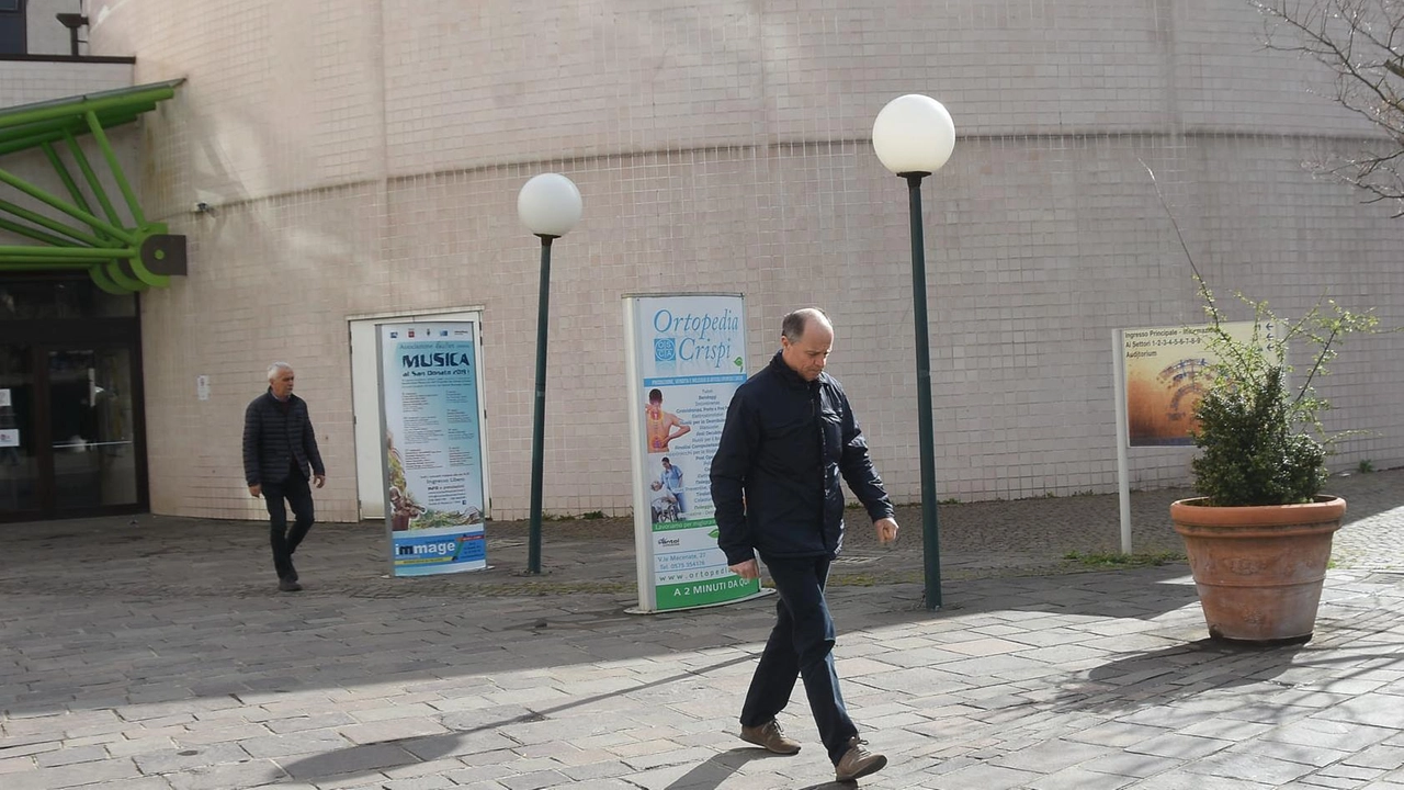 AREZZO Settanta milioni di euro per il San Donato. La Regione Toscana dà seguito all’impegno annunciato nei mesi scorsi e concretizza... AREZZO Settanta milioni di euro per il San Donato. La Regione Toscana dà seguito all’impegno annunciato nei mesi scorsi e concretizza...