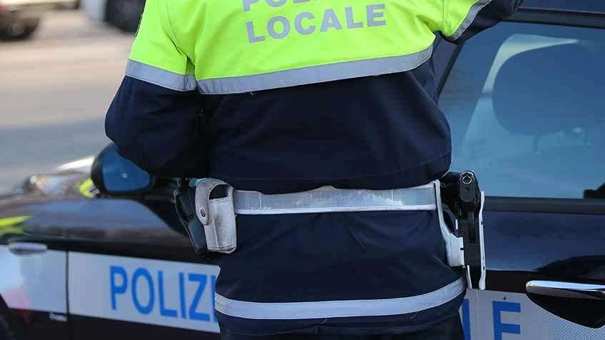 Il Comune ha indetto una procedura di mobilità volontaria finalizzata alla copertura di un posto di agente con contratto indeterminato Il Comune ha indetto una procedura di mobilità volontaria finalizzata alla copertura di un posto di agente con contratto indeterminato