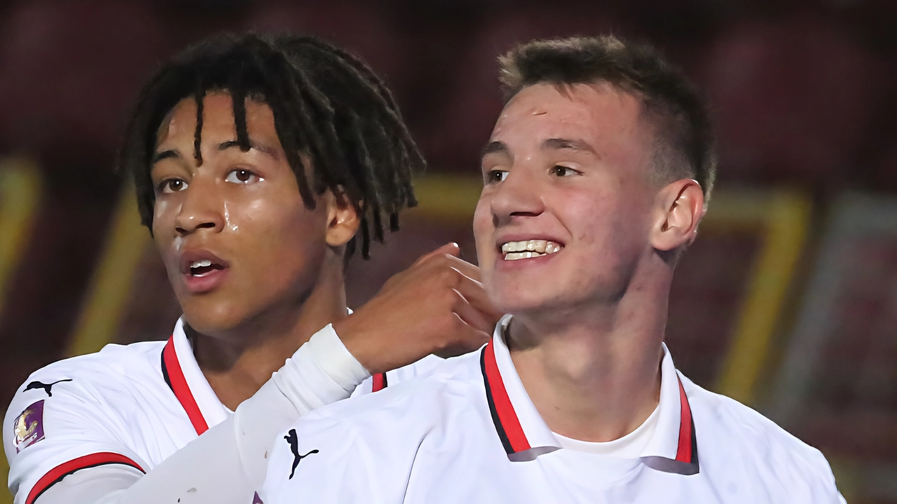 L'Arezzo affronterà il Milan Futuro, squadra satellite del Milan, in serie C. La sfida si preannuncia interessante, con possibili assenze importanti da entrambe le parti.