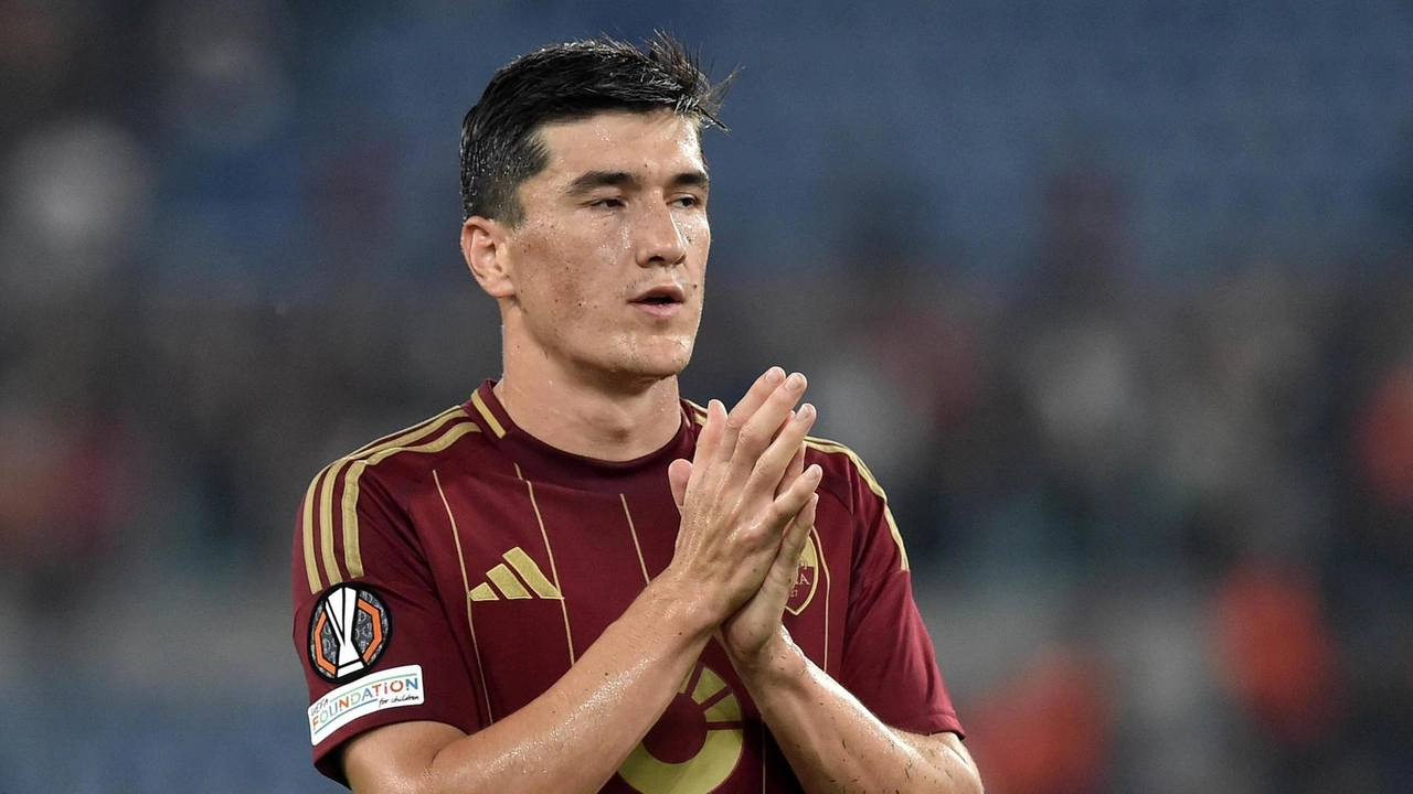 Eldor Shomurodov, attaccante della Roma, è l’ultima idea per l’attacco dell’Empoli Eldor Shomurodov, attaccante della Roma, è l’ultima idea per l’attacco dell’Empoli