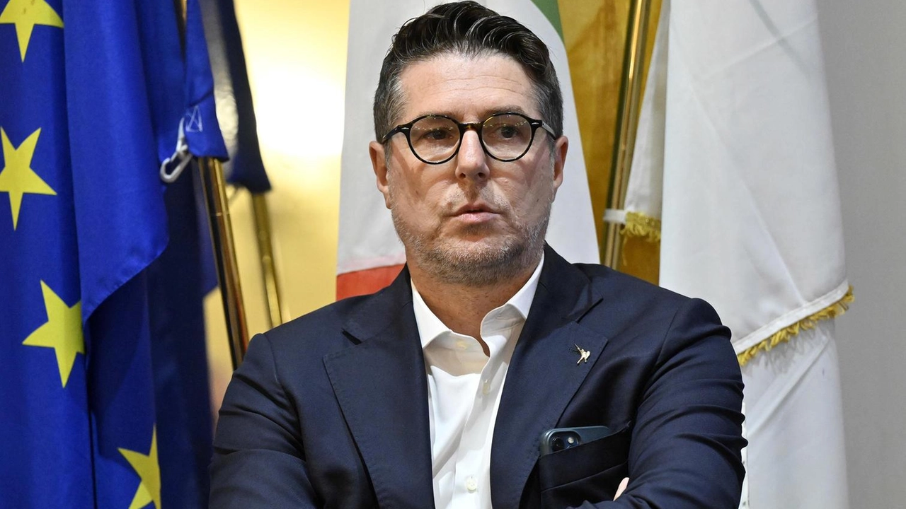 Il sottosegretario agli Interni Nicola Molteni è uno degli ospiti del convegno in programma al Grand Hotel Croce di Malta sul fenomeno delle baby gang Il sottosegretario agli Interni Nicola Molteni è uno degli ospiti del convegno in programma al Grand Hotel Croce di Malta sul fenomeno delle baby gang
