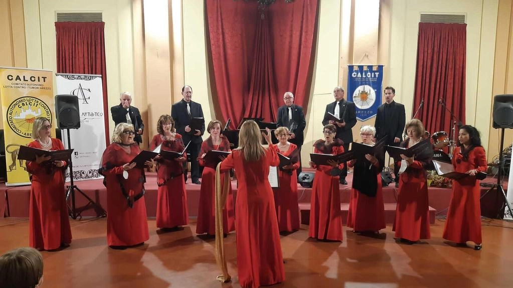 La terza edizione di Cori in Circolo ad Arezzo vede la partecipazione di 27 cori scolastici provenienti da varie province toscane. L'evento, organizzato per promuovere il canto corale tra i giovani, si svolgerà dal 8 al 12 ottobre presso il Circolo Artistico, con esibizioni pomeridiane e serali. La terza edizione di Cori in Circolo ad Arezzo vede la partecipazione di 27 cori scolastici provenienti da varie province toscane. L'evento, organizzato per promuovere il canto corale tra i giovani, si svolgerà dal 8 al 12 ottobre presso il Circolo Artistico, con esibizioni pomeridiane e serali.
