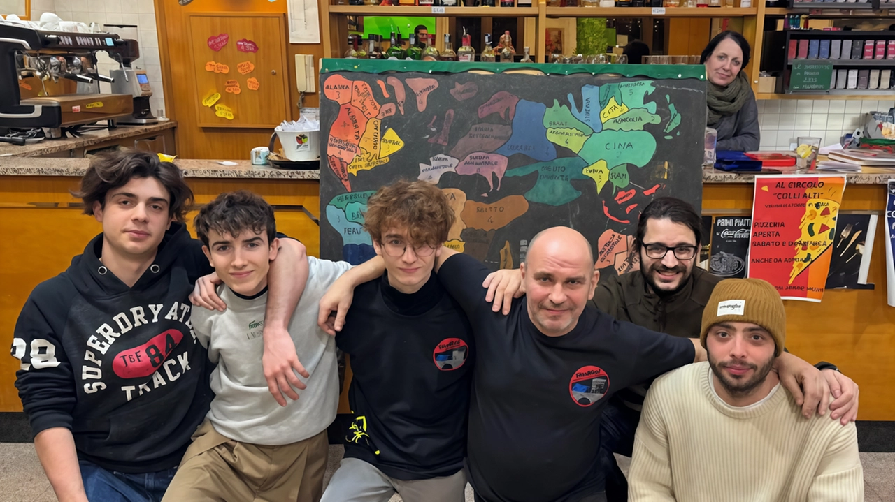 È nato, a Signa, un club del Risiko. Dopo aver vinto il campionato italiano a squadre nel 2015, Simone Badiani,... È nato, a Signa, un club del Risiko. Dopo aver vinto il campionato italiano a squadre nel 2015, Simone Badiani,...