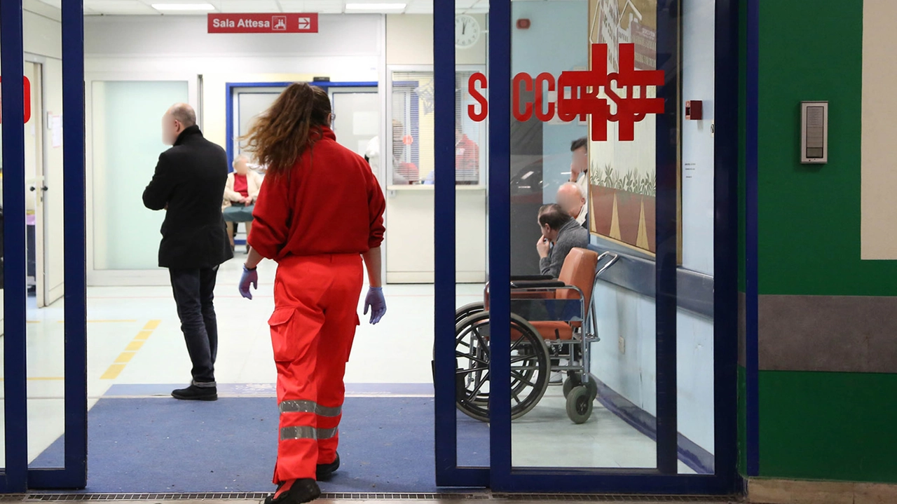 Nonostante i tentativi di salvarlo, il bimbo è morto nella notte (Foto Crocchioni) Nonostante i tentativi di salvarlo, il bimbo è morto nella notte (Foto Crocchioni)