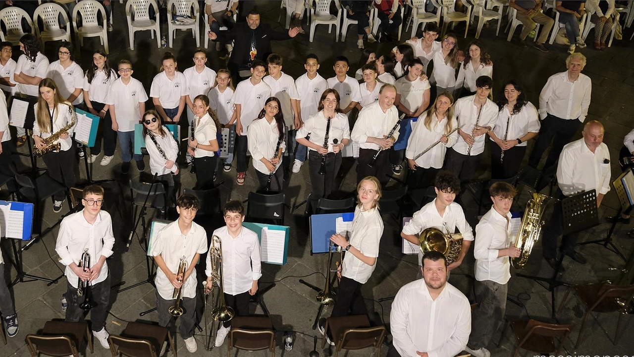 I giovani musicisti dell’istituto comprensivo Baracchini. (Foto Pasquali) I giovani musicisti dell’istituto comprensivo Baracchini. (Foto Pasquali)