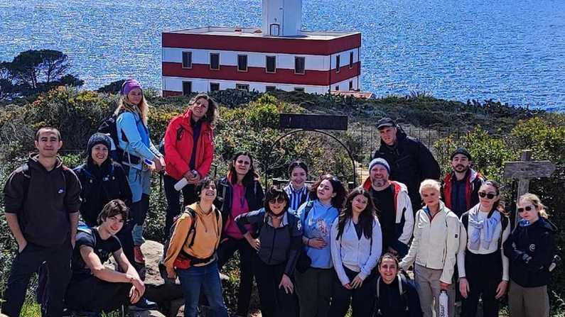Segni al Giglio: Il Festival Culturale che Conquista i Teenager con Idee Innovative