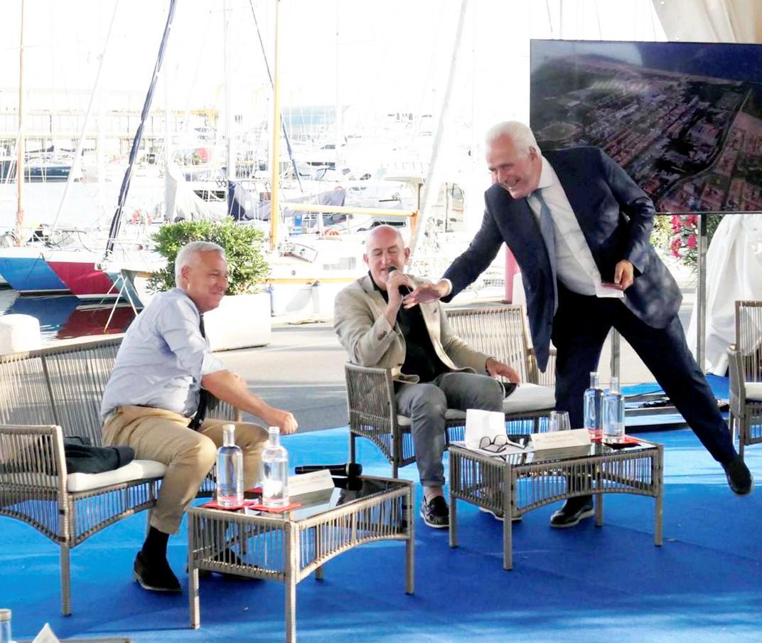 Confronto sulla via del Mare. Giani: "Servono tutti i permessi". Il sindaco: "Si dilatano i tempi" Confronto sulla via del Mare. Giani: "Servono tutti i permessi". Il sindaco: "Si dilatano i tempi"