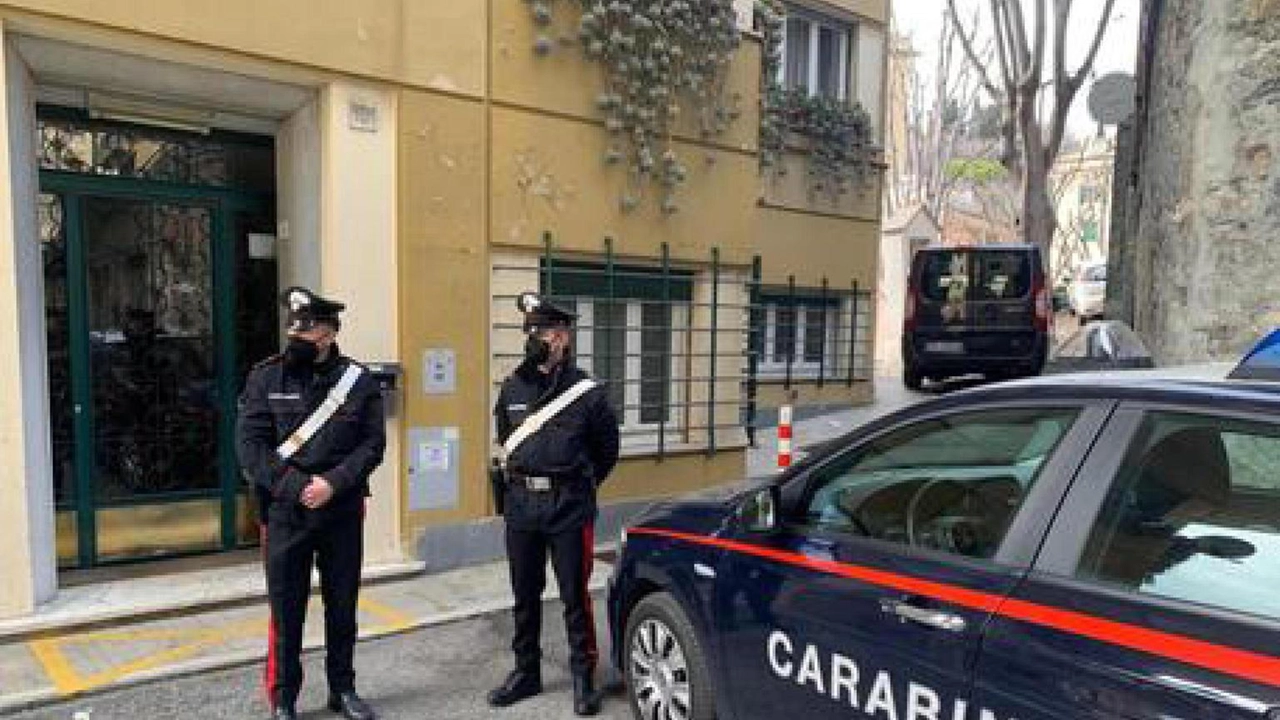 I carabinieri erano intervenuti dopo la segnalazione di una lite