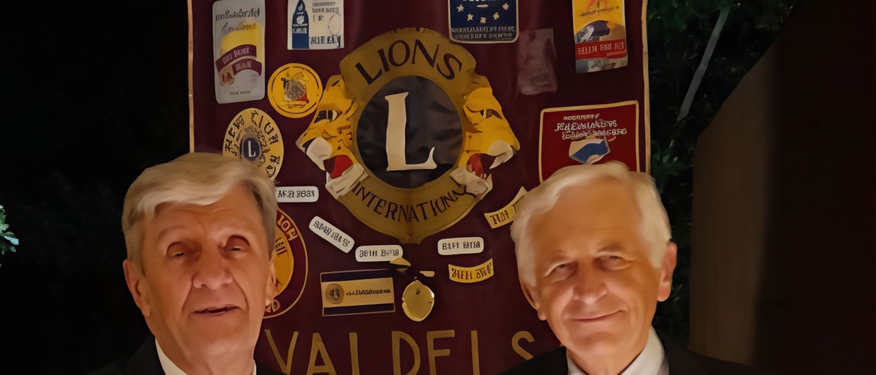 Lions Club. Passaggio della Campana