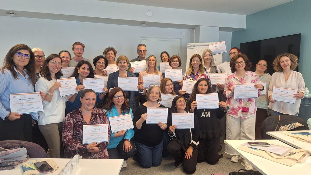 https://www.lanazione.it/image-service/view/acePublic/alias/contentid/ZTVkNTUxOTQtYmE1MC00/0/la-scuola-aperta-al-mondo-il-liceo-montale-capofila.jpeg?f=16:9&w=1200&h=630