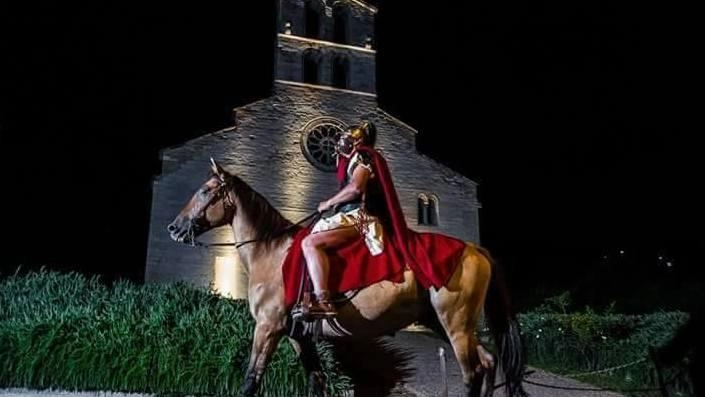 “Hispellum“ accende i fasti della Spello romana, nei secoli che vanno da Augusto sino all’imperatore Costantino “Hispellum“ accende i fasti della Spello romana, nei secoli che vanno da Augusto sino all’imperatore Costantino