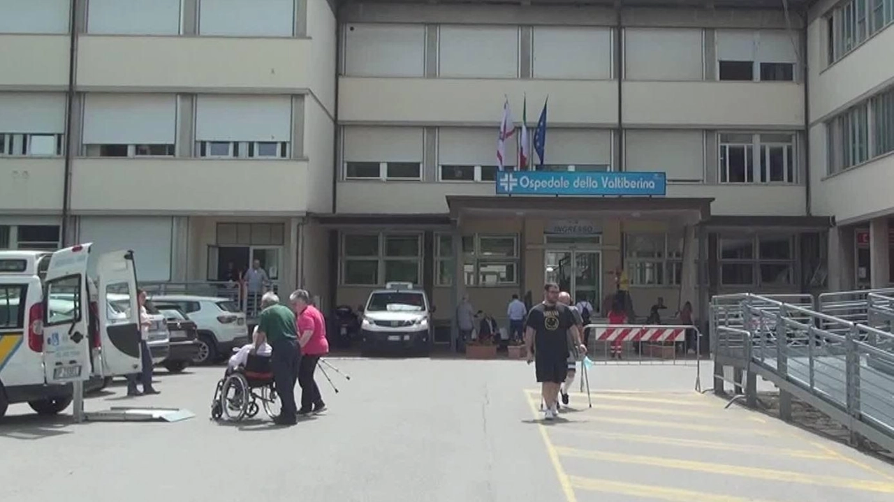 Al via un intervento di riqualificazione impiantistica e di sicurezza antincendio, per un investimento di oltre 6 milioni di euro, all’ospedale di Sansepolcro Al via un intervento di riqualificazione impiantistica e di sicurezza antincendio, per un investimento di oltre 6 milioni di euro, all’ospedale di Sansepolcro
