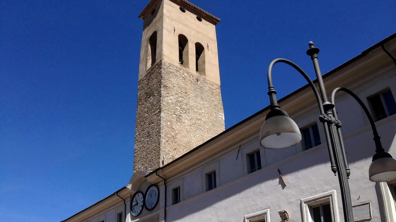 Il Comune di Spoleto sarà chiuso il 15 e 16 agosto per il ponte di Ferragosto. Alcuni servizi come lo Sportello Interculturale e il Digipass saranno chiusi dal 12 al 18 agosto. La Polizia Locale rimarrà attiva. Gli uffici riapriranno regolarmente il 19 agosto. Il Comune di Spoleto sarà chiuso il 15 e 16 agosto per il ponte di Ferragosto. Alcuni servizi come lo Sportello Interculturale e il Digipass saranno chiusi dal 12 al 18 agosto. La Polizia Locale rimarrà attiva. Gli uffici riapriranno regolarmente il 19 agosto.