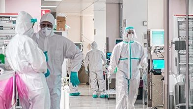 Seconda pubblicazione dell’AouSenese con le testimonianze di dodici pazienti ricoverati durante la pandemia: tra paure, speranze, rinascite, scorrono immagini ed emozioni indimenticabili. Seconda pubblicazione dell’AouSenese con le testimonianze di dodici pazienti ricoverati durante la pandemia: tra paure, speranze, rinascite, scorrono immagini ed emozioni indimenticabili.