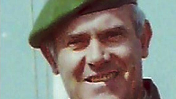 Questa mattina, alle 10.30, amici e familiari dell’ammiraglio Giuseppe Bercini potranno porgergli l’estremo saluto, nella chiesa di San Francesco. Persona... Questa mattina, alle 10.30, amici e familiari dell’ammiraglio Giuseppe Bercini potranno porgergli l’estremo saluto, nella chiesa di San Francesco. Persona...