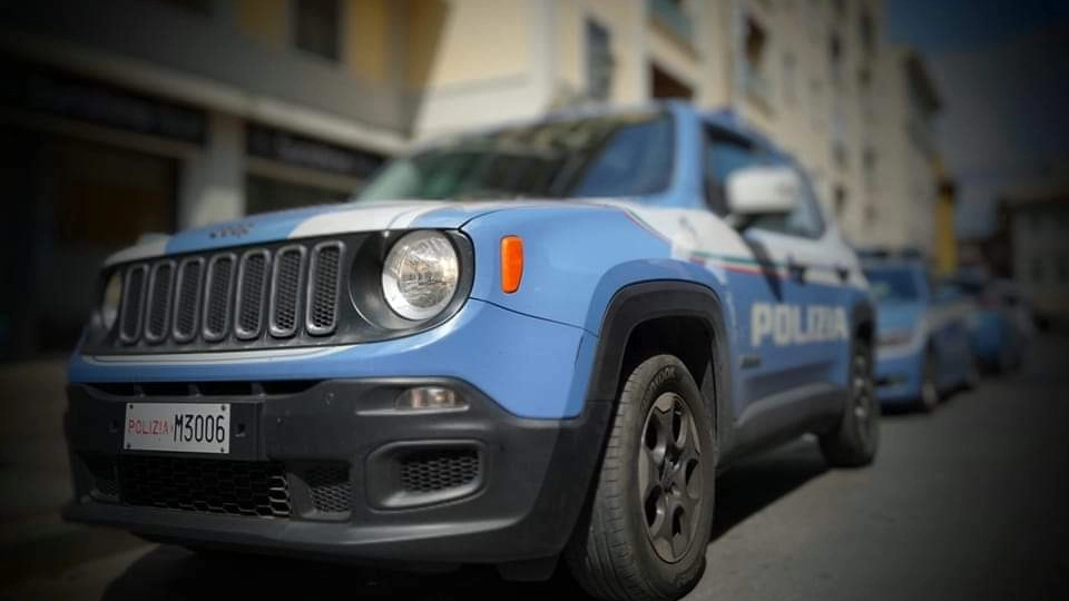 La polizia La polizia