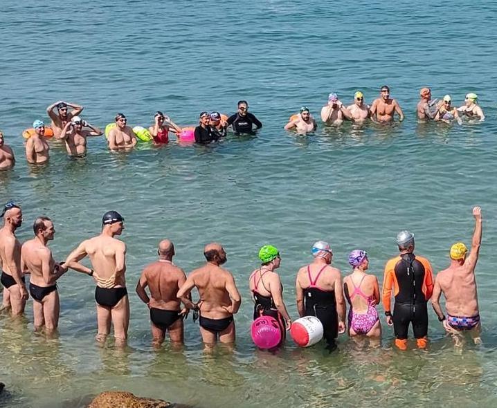 Veterani e esordienti in acqua per conquistare l’ambito Trittico Natatorio Veterani e esordienti in acqua per conquistare l’ambito Trittico Natatorio