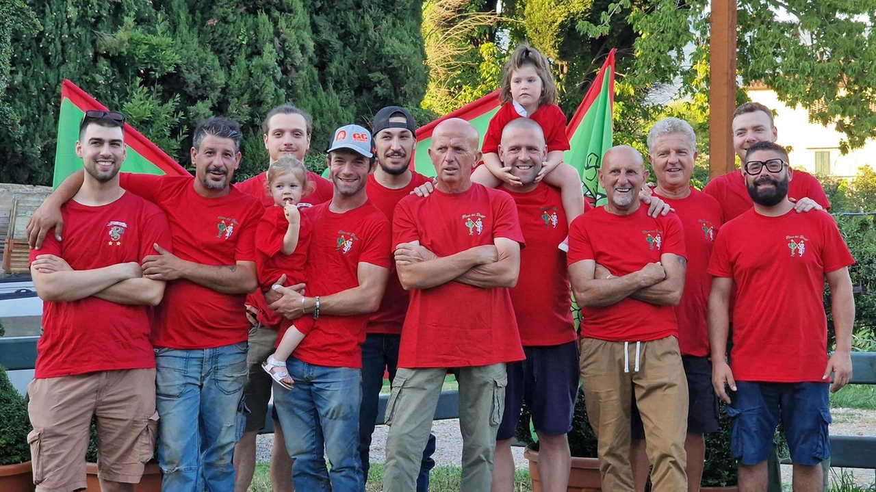 Il rione di Porta Carratica è a digiuno di vittorie dal 2011, ma la grinta non manca. Francesconi: "Avversari forti, ci proveremo". Culatore: "Niente è impossibile". Il rione di Porta Carratica è a digiuno di vittorie dal 2011, ma la grinta non manca. Francesconi: "Avversari forti, ci proveremo". Culatore: "Niente è impossibile".