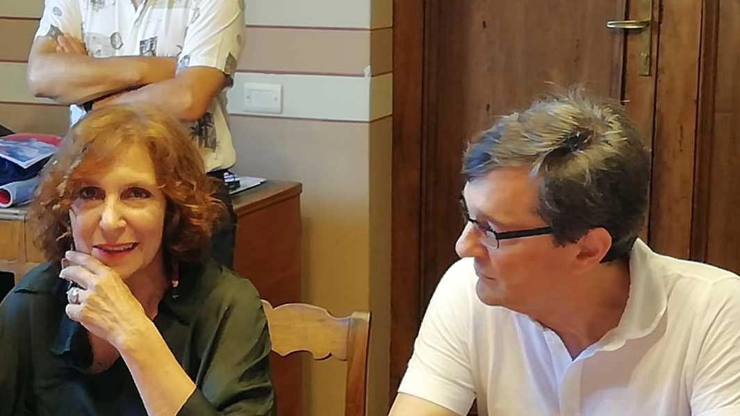Laboratori Permanenti prosegue il lavoro intrapreso sul territorio, confermando e rafforzando il proprio rapporto con il territorio della Valtiberina Toscana.... Laboratori Permanenti prosegue il lavoro intrapreso sul territorio, confermando e rafforzando il proprio rapporto con il territorio della Valtiberina Toscana....