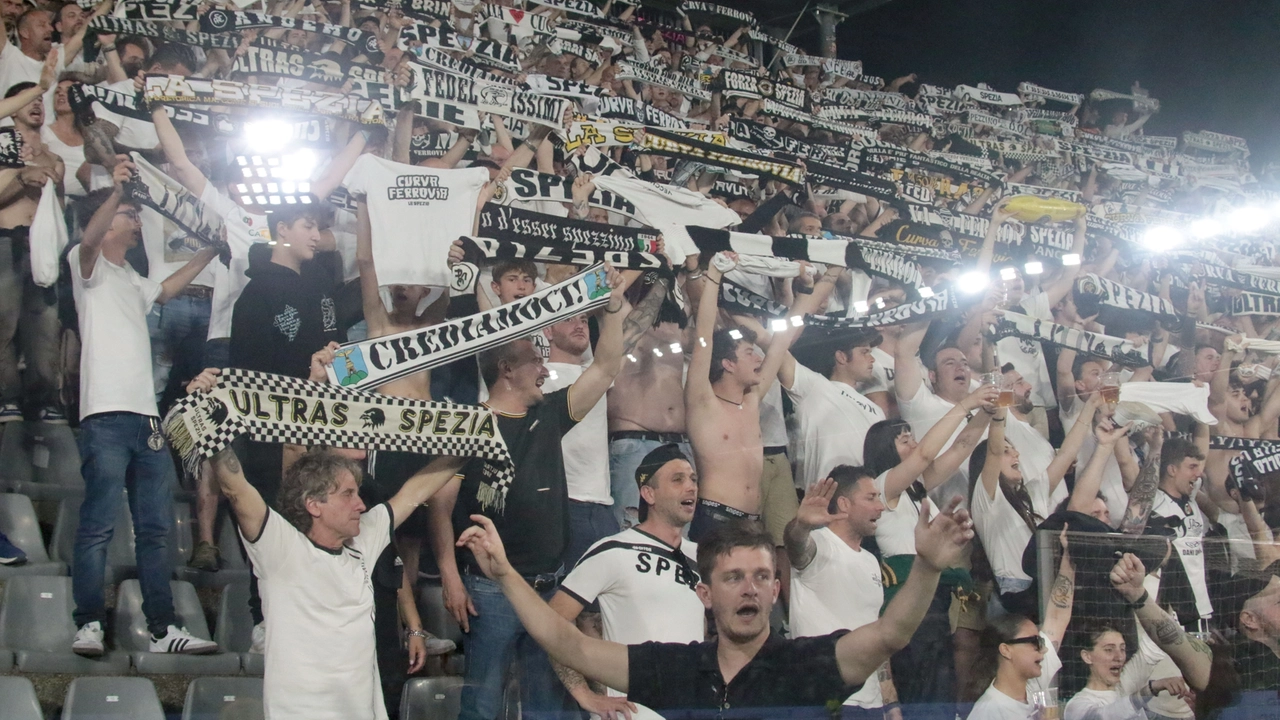 Circa 2500 tifosi spezzini hanno seguito lo Spezia a Cremona: domani sera al ’Picco’ ci sarà il tutto esaurito in ogni ordine di posto