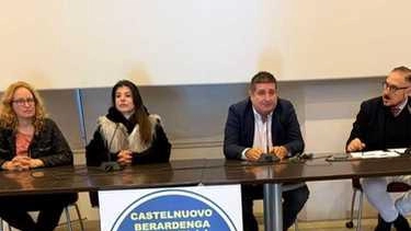 Si è tenuto nella sala convegni di Villa Chigi-Saracini il congresso comunale di Fratelli d’Italia di Castelnuovo Berardenga, presieduto da... Si è tenuto nella sala convegni di Villa Chigi-Saracini il congresso comunale di Fratelli d’Italia di Castelnuovo Berardenga, presieduto da...