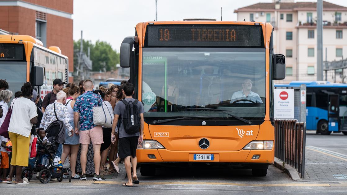“Bus pieno di sangue dopo una lite”