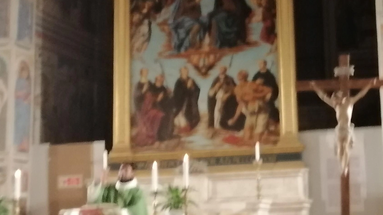 Il Coro della Chiesa-convento di Sant’Agostino a San Gimignano chiuso da cinque anni, affreschi di Benozzo Gozzoli in pericolo. Restauro promesso ma non ancora realizzato, custodi frati preoccupati per il degrado. Il Coro della Chiesa-convento di Sant’Agostino a San Gimignano chiuso da cinque anni, affreschi di Benozzo Gozzoli in pericolo. Restauro promesso ma non ancora realizzato, custodi frati preoccupati per il degrado.