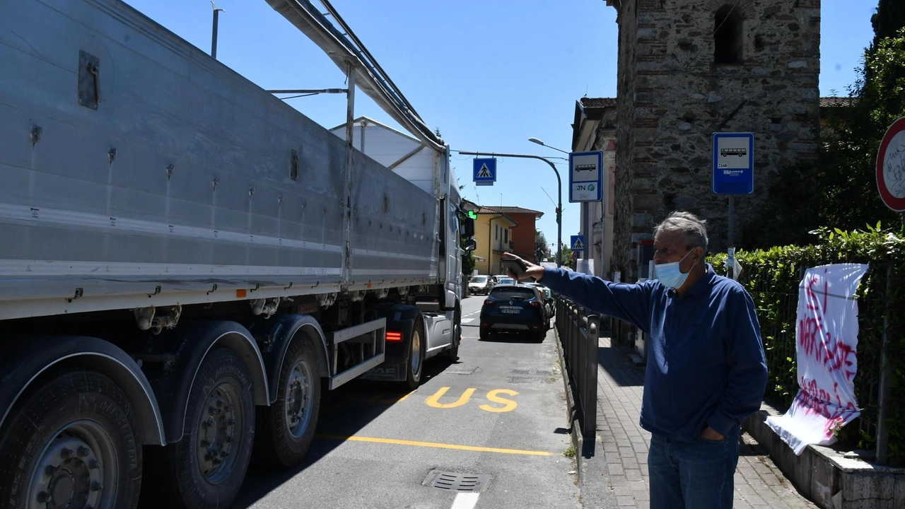 Il sindaco Persiani annuncia l'inizio dei lavori per la variante Aurelia, un progetto da 40 milioni per migliorare la viabilità.
