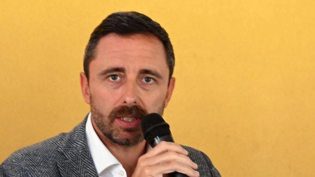 Fabio Barsanti, leader di Difendere Lucca e attuale assessore allo Sport, alla Protezione Civile e alle Frazioni, è da ieri vicesindaco di Lucca (foto Alcide) Fabio Barsanti, leader di Difendere Lucca e attuale assessore allo Sport, alla Protezione Civile e alle Frazioni, è da ieri vicesindaco di Lucca (foto Alcide)