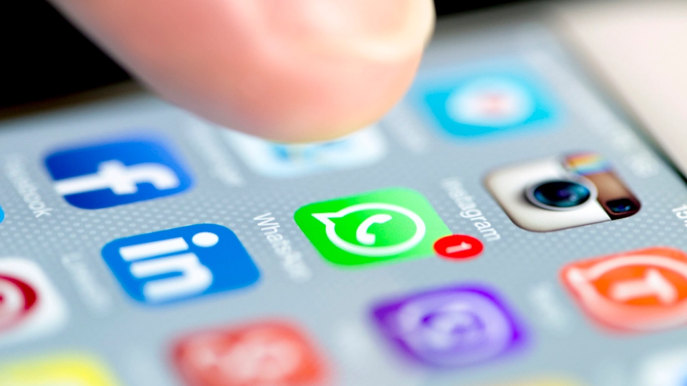 Notifiche sull'app di WhatsApp su smartphone Notifiche sull'app di WhatsApp su smartphone