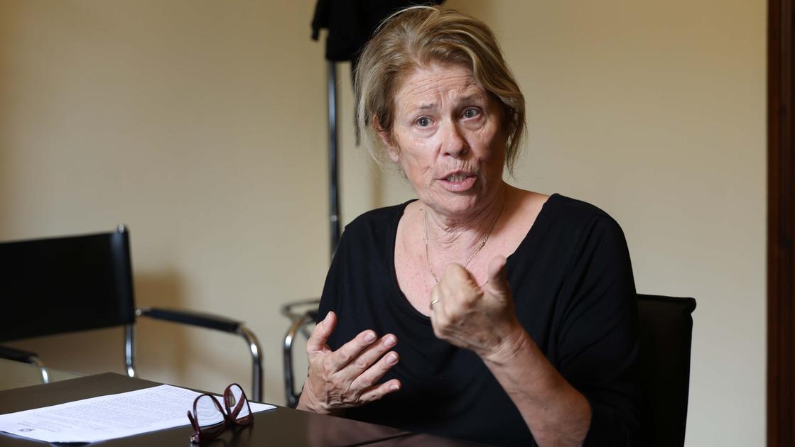 https://www.lanazione.it/image-service/view/acePublic/alias/contentid/ZTdmMzMxYjUtYzNhOC00/0/ntervista-con-elena-fabbri-ex-moglie-di-celeste-pin.jpeg?f=16:9&w=1200&h=630