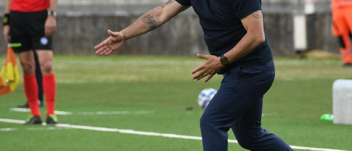 Serie B: Attesa per i verdetti finali e il valzer delle panchine