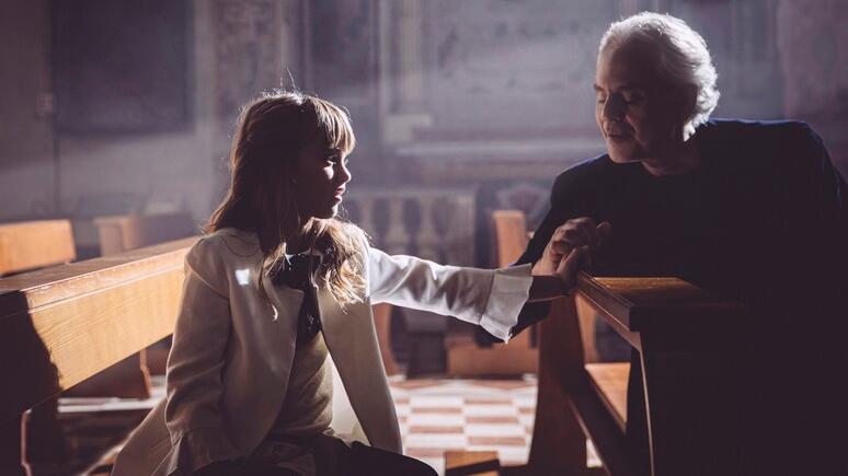 virginia bocelli canta forever winx  la figlia del tenore protagonista su rai kids e netflix
