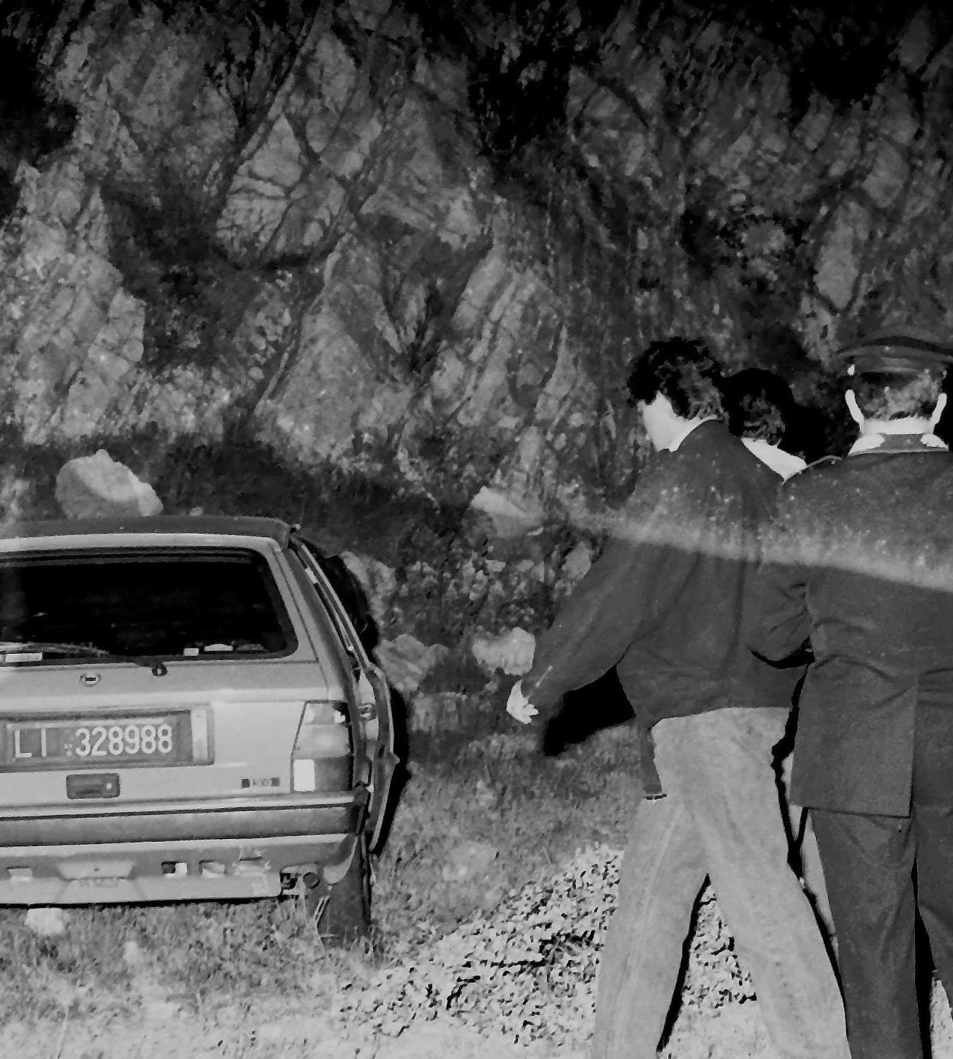 Il duplice suicidio fra mille dubbi Il duplice suicidio fra mille dubbi