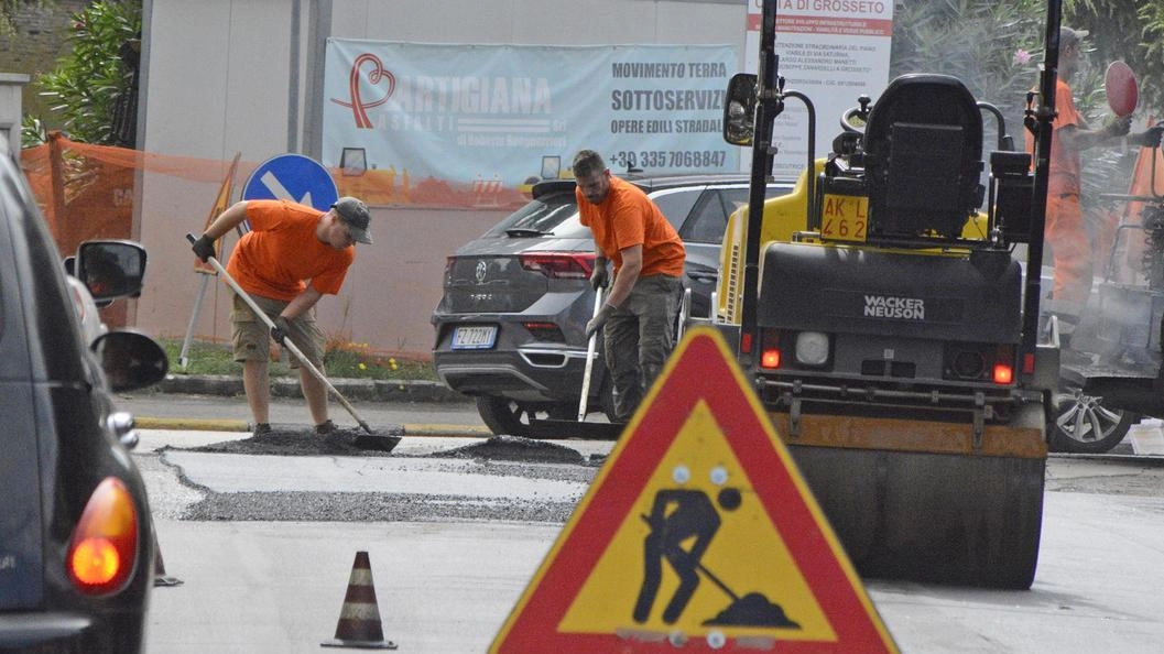 Forti disagi per la comunità e l’economia casentinese a causa dei lavori di manutenzione straordinaria sul viadotto di Rassina sulla 71 Forti disagi per la comunità e l’economia casentinese a causa dei lavori di manutenzione straordinaria sul viadotto di Rassina sulla 71