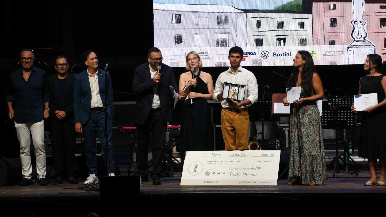 Gran finale sabato sera con la Henry Mancini Celebration e la consegna dell’ambita statuetta. L’assessore Garau: "Tante emozioni, siamo soddisfatti per questa sesta edizione dell’evento". Gran finale sabato sera con la Henry Mancini Celebration e la consegna dell’ambita statuetta. L’assessore Garau: "Tante emozioni, siamo soddisfatti per questa sesta edizione dell’evento".