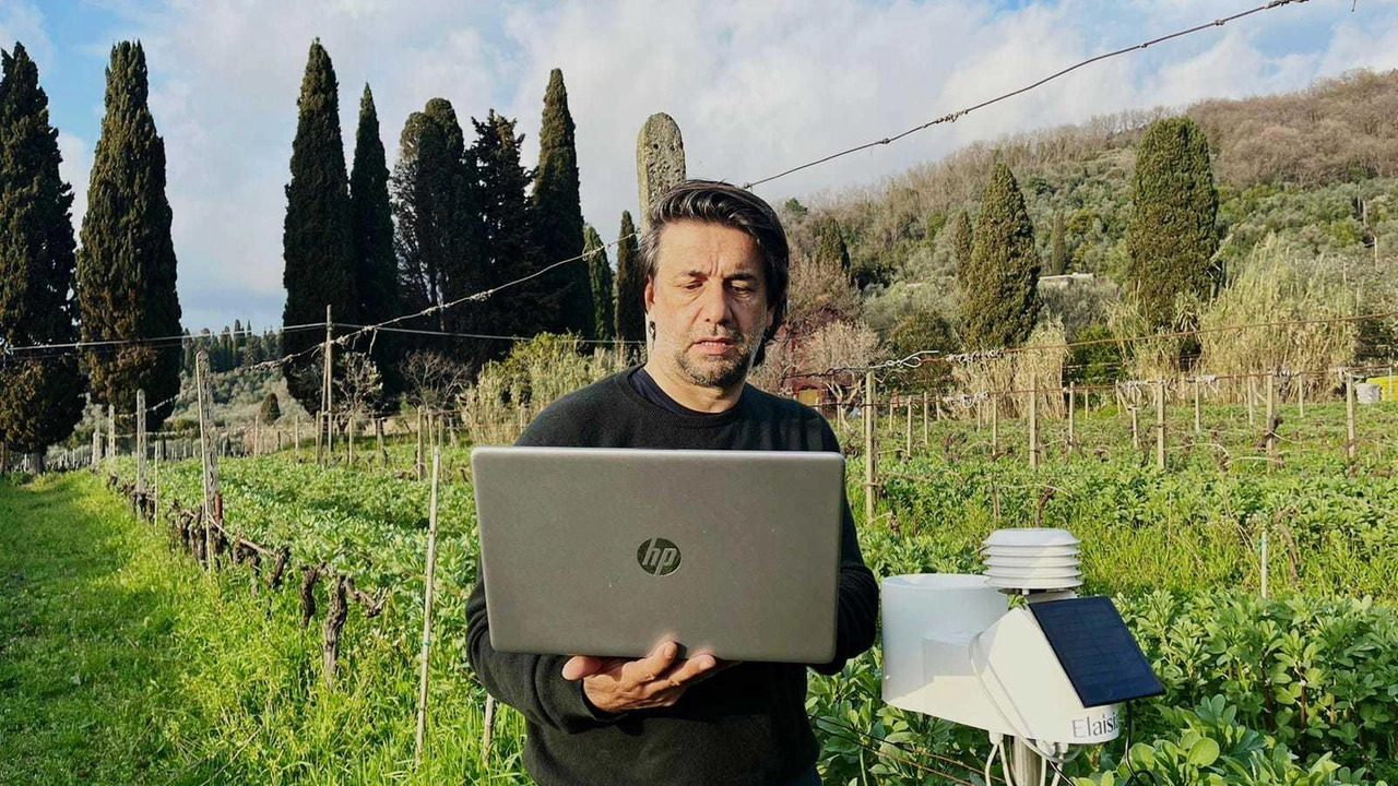 Ido Mariani dell’omonima Tenuta ha sviluppato il progetto “Artificiale & Agricoltura“ Ido Mariani dell’omonima Tenuta ha sviluppato il progetto “Artificiale & Agricoltura“